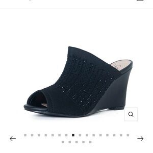 Lauren Lorraine Black Heels 8.5